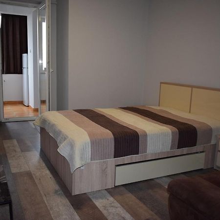Apartament Hospital View Independentei Rhbm بايا ماري المظهر الخارجي الصورة